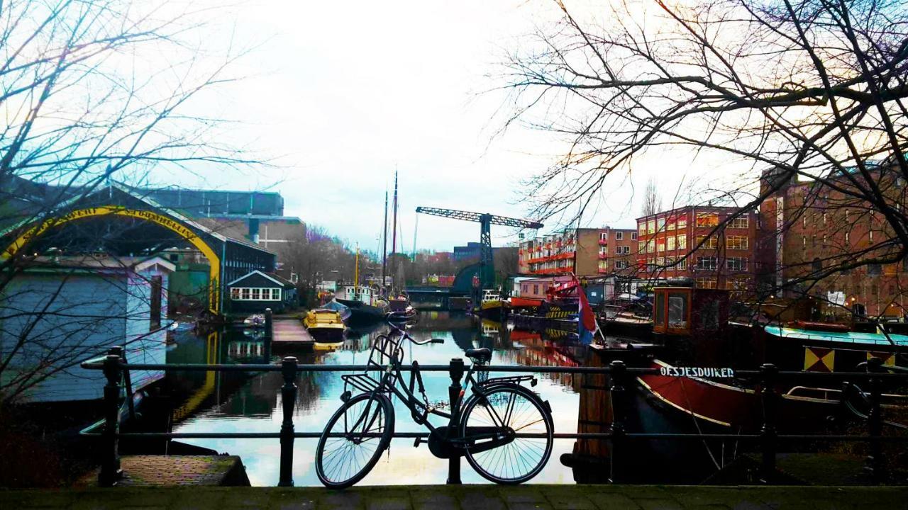 Houseboat Concordia B&B Amsterdam Exterior photo